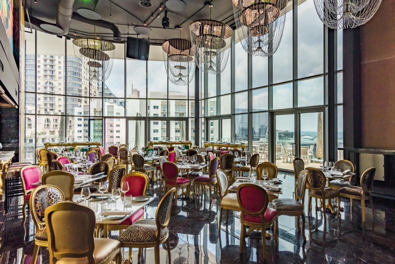 Hotel Sky Sandton جوهانسبورغ المظهر الخارجي الصورة